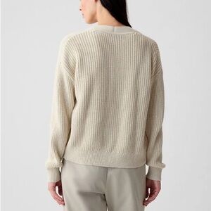 GAP Shaker-Stitch Crewneck Sweater